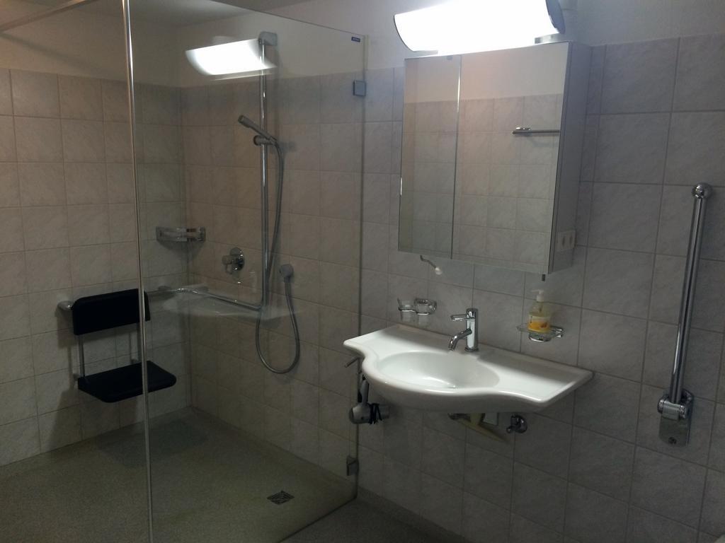 Bnb Guesthouse Lusi Frauenkirch Bagian luar foto