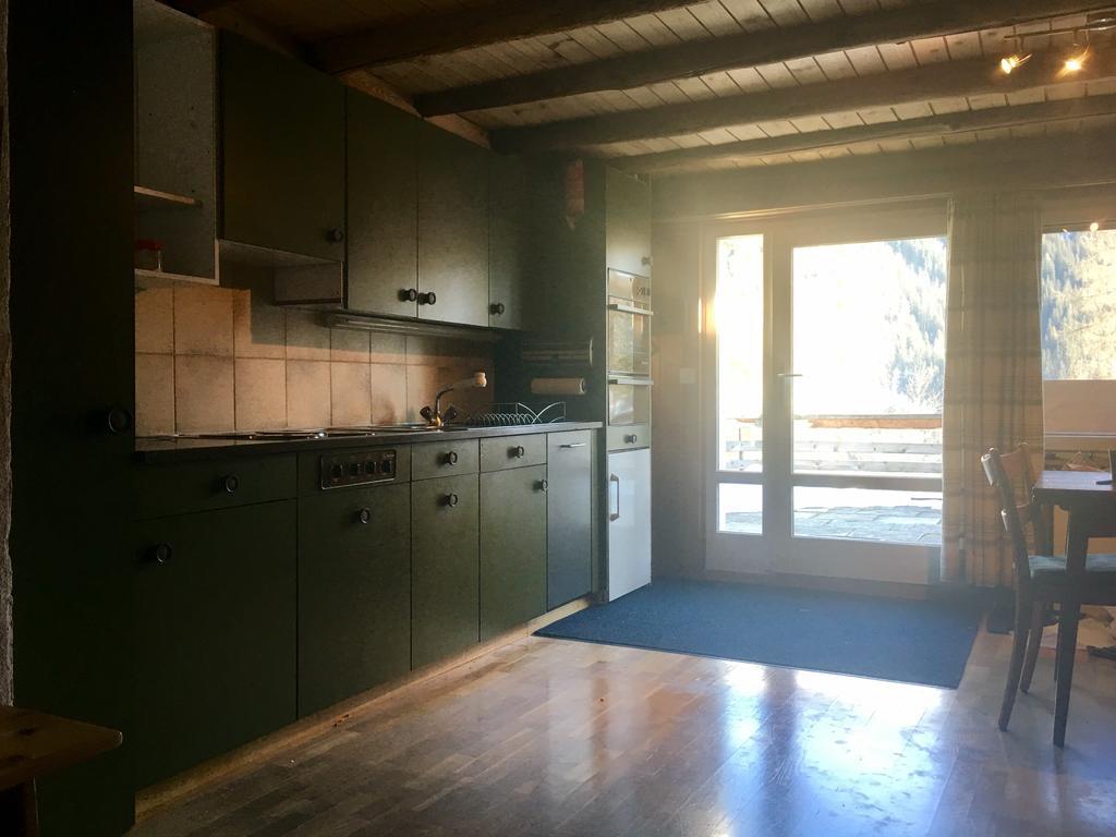 Bnb Guesthouse Lusi Frauenkirch Bagian luar foto